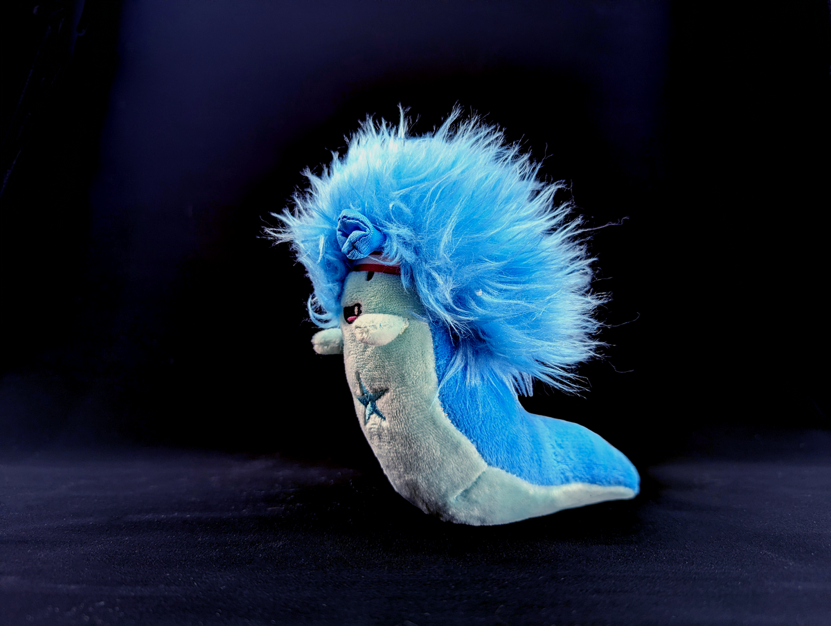 Star Slugzz Plushie - Frizz